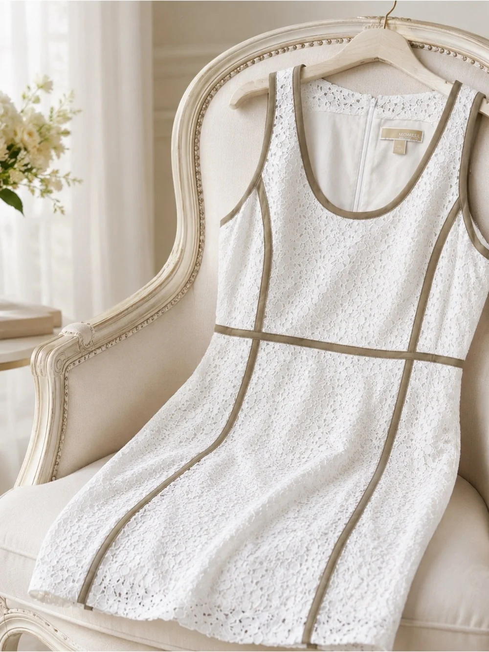 Sleeveless Dress | Michael Kors Sz 10 | Lace Sheath Style | White With Tan Trim